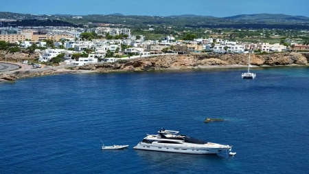 Современная деревенская вилла Марина Ботафоч Вид на море